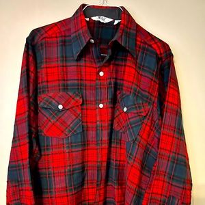Vintage Woolrich USA XL Wool Blend Shirt Flannel Hunting Plaid